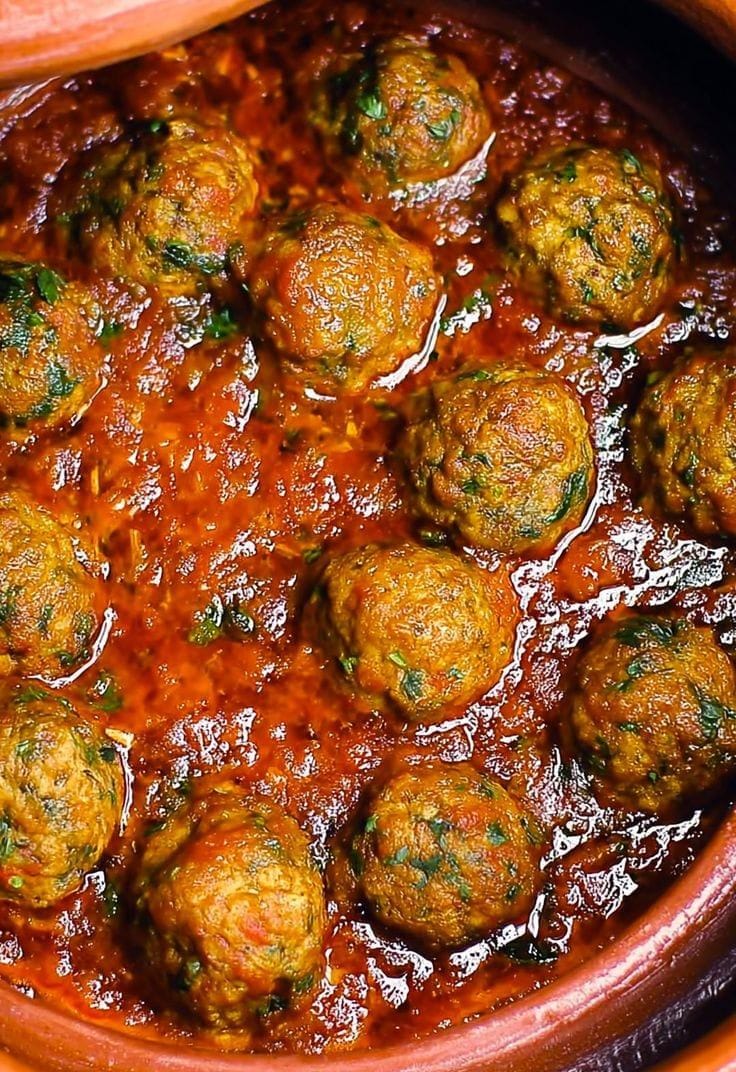 Kefta tagine with eggs and tomato sauce